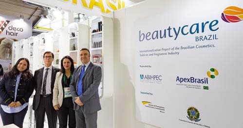 Indústria brasileira de HPPC registra US$ 12 milhões na Cosmoprof Worldwide Bologna