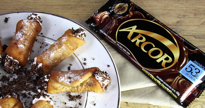 Cannoli de Nata com Chocolate Meio Amargo Arcor